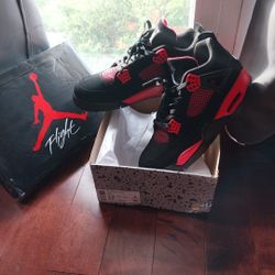 Air Jordan 4 Red Thunder Size 12