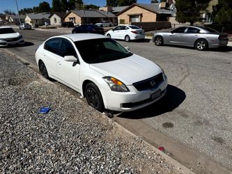 Nissan altima