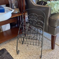 Metal Magazine Newspaper Holder
