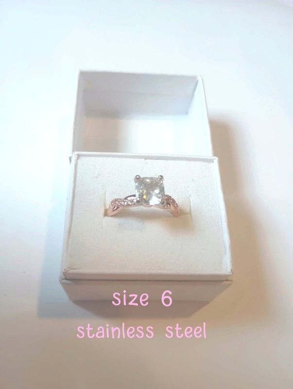 New Engagement Ring
