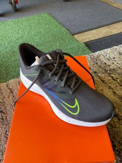 Nike tennis shoes
