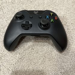 Microsoft Wireless Controller for Xbox One Model 1537- Carbon Black - TESTED 