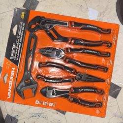High Leverage Pliers With Adjustable Wrench Sets