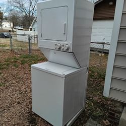 Stacked Washer Dryer 