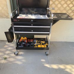 Craftsman Rolling Tool Cart With All Tools 