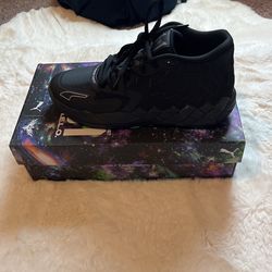 Puma Lamelo’s 01 Iridescent Dreams