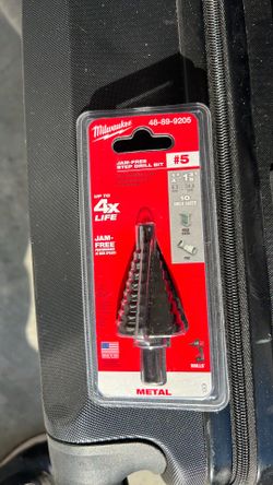 1/4”  1 3/8” Milwaukee jam-free step bit