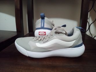 Vans Size 7 Men's.  8.5 Women $20