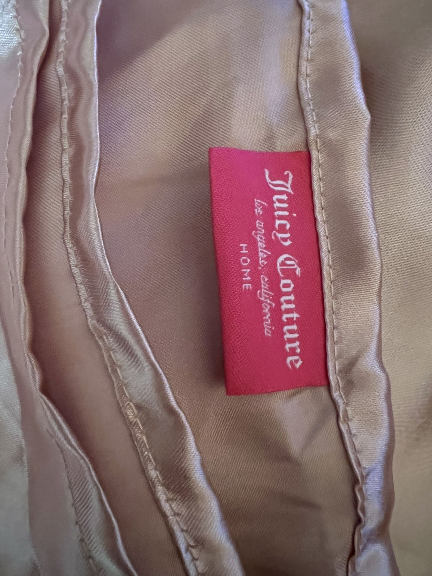 Pink Silk Sheets, Juice Couture  Size Queen 