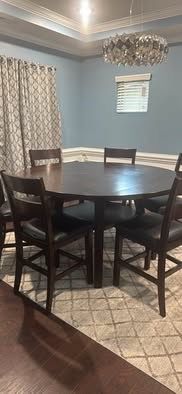 Dinning table