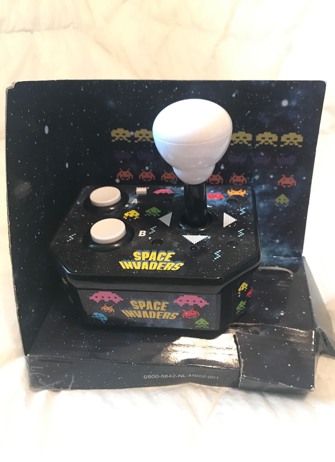 Space Invaders Plug N' Play TV Arcade / Classic Retro Game Brand New
