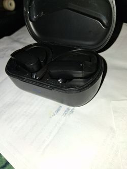 Sport earbuds