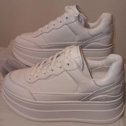Michael Kors Plarform Sneakers 