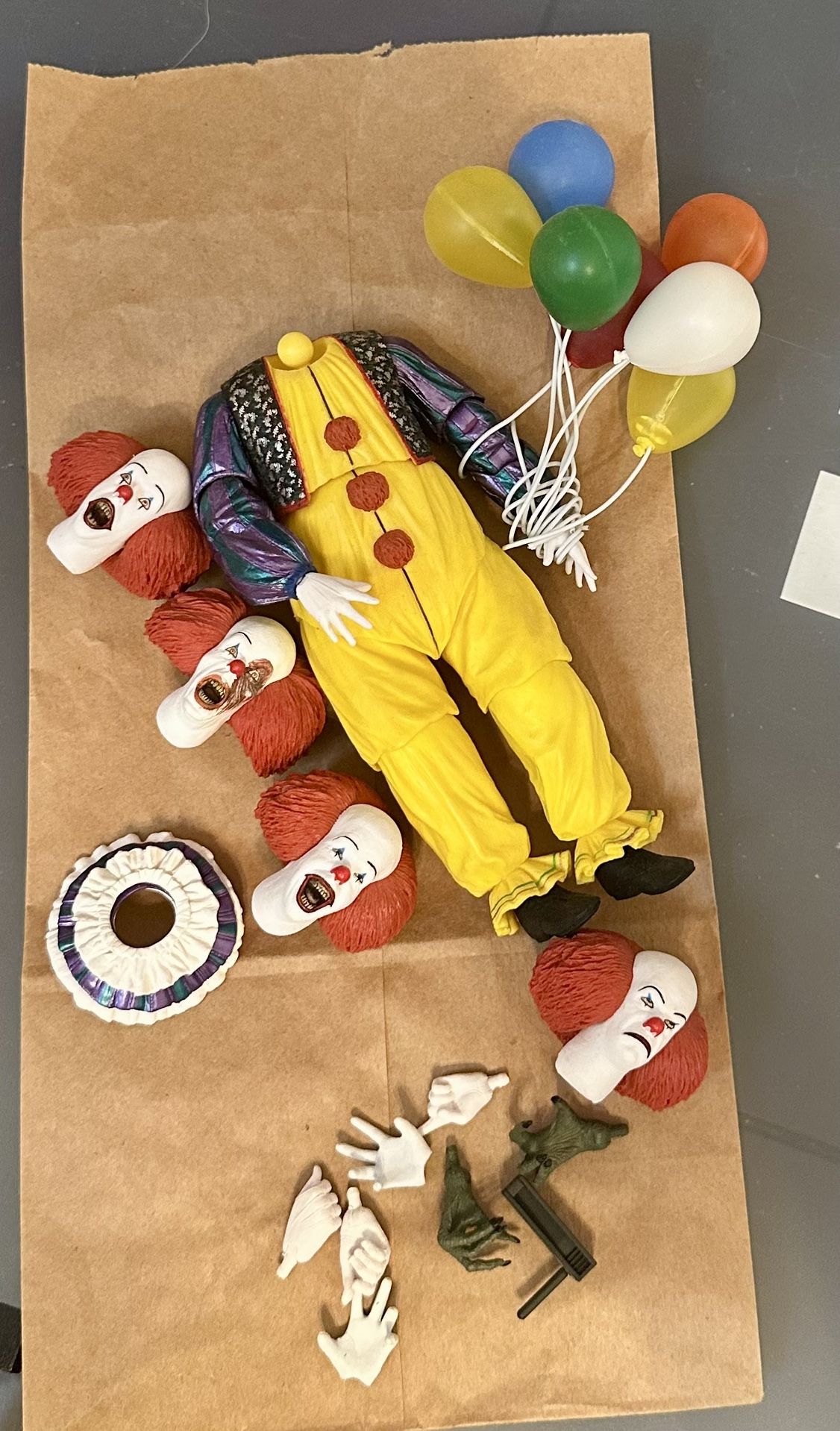 7" Scale Action Figure - Ultimate Pennywise (1990)