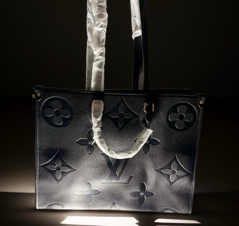 Beautiful Geniune Leather Purse