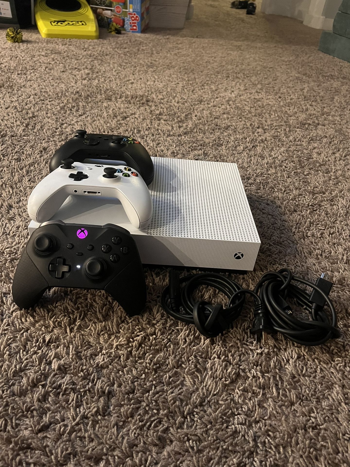 Xbox One S