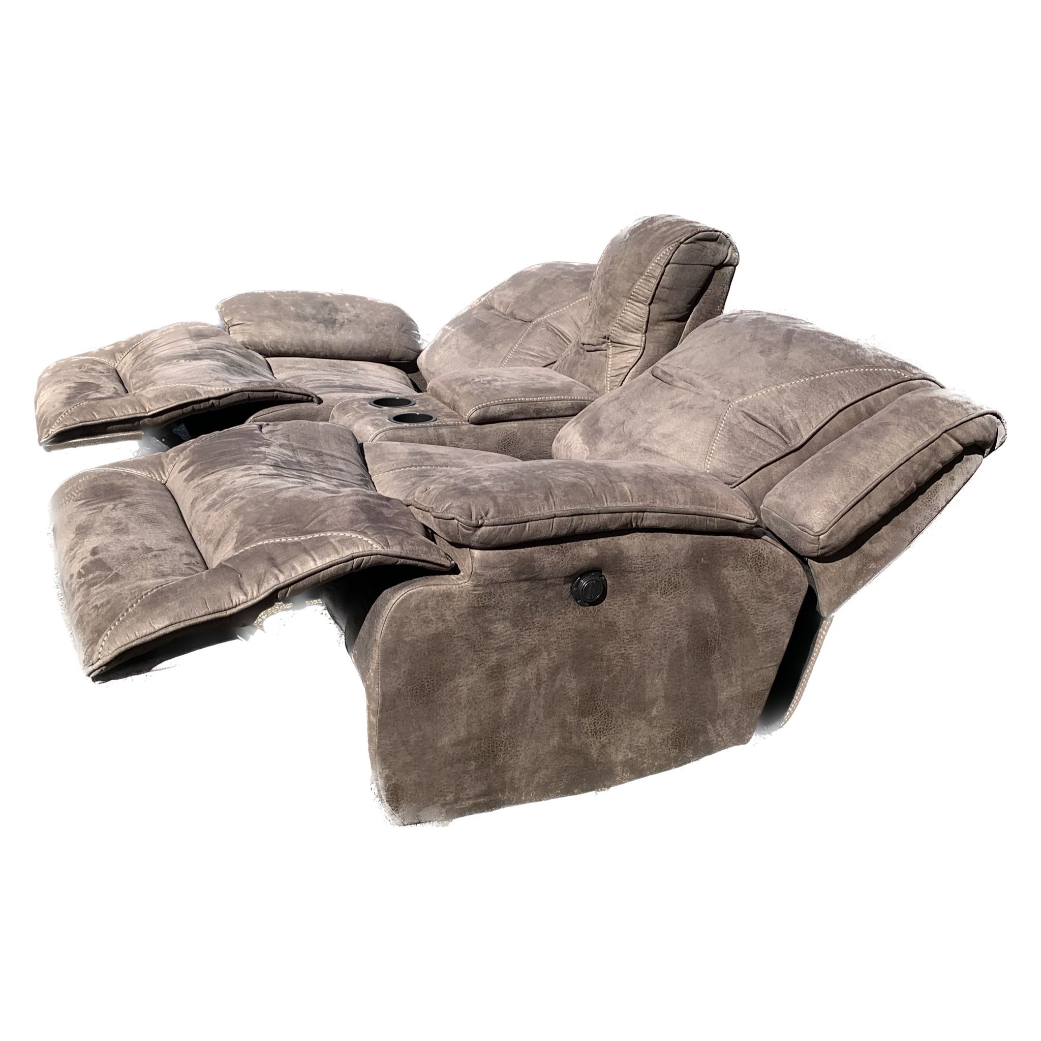 Free Delivery (Power Recliner, Bobs, Usb And Power Outlets In Center