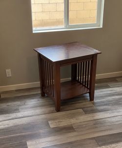 Night stand