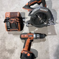 SELLING RIGID - DRILL, CIRCULAR SAW, BATTERY CHARGER, BATTERY 