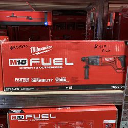 Milwaukee M18 Fuel 1” SDs Plus D Handle Rotary Hammer 