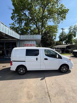 2021 Nissan Nv200