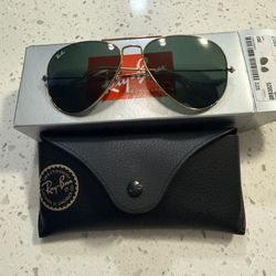 RayBan Unisex Aviator Sunglasses 