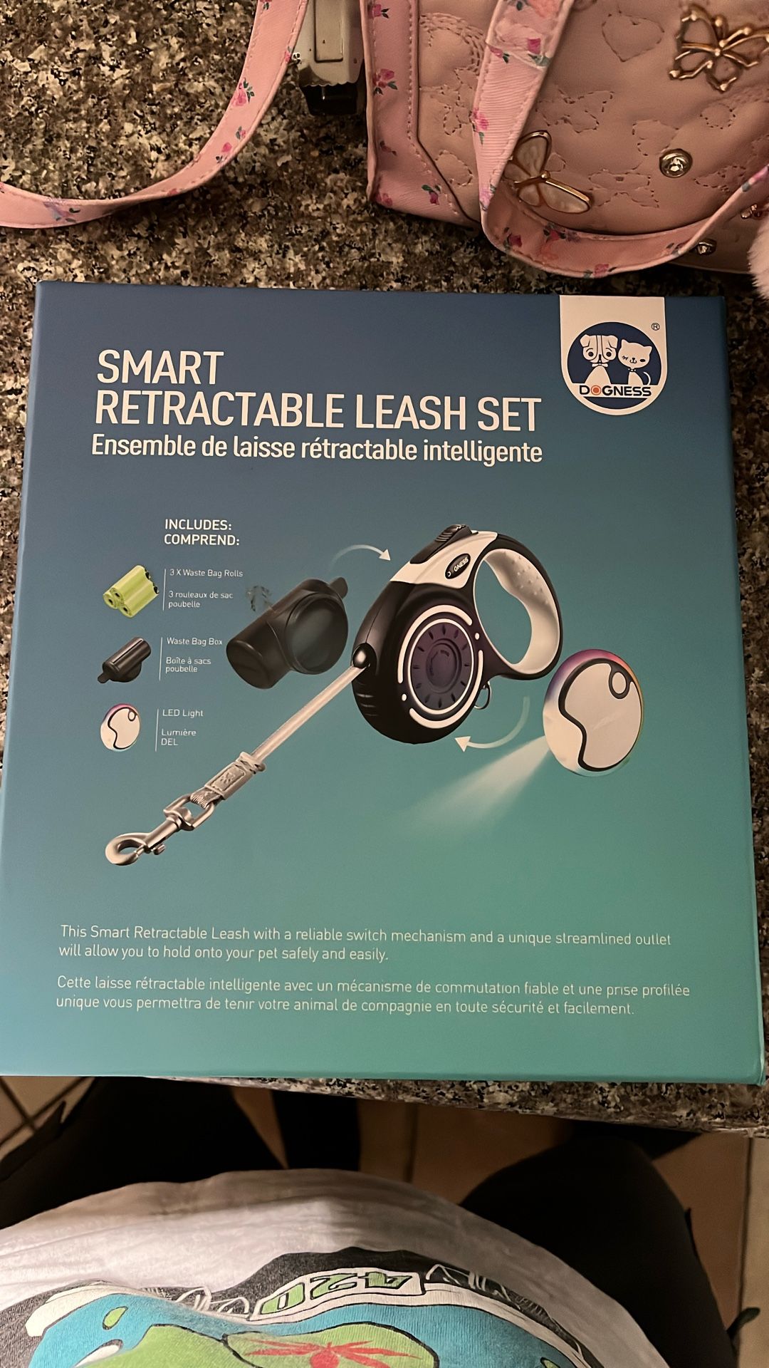 Smart Retractable Leash Set