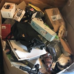 General merchandise pallet mixed household !
