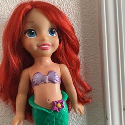 Disney Ariel Little Mermaid Bath Time Excellent Condition