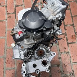 2001 CBR 929 Engine 