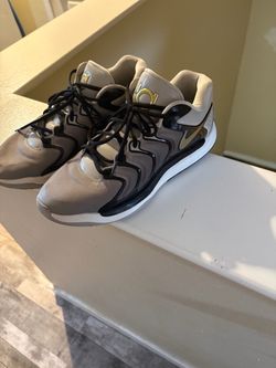 Kd basketball shoes