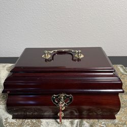 Bombay Vintage Jewelery Box