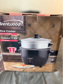NEW Brentwood 5-Cup Rice Cooker w/ Steamer TS-600S – Never Used $25