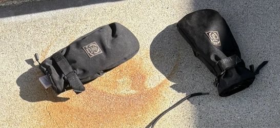 Snow gloves and pants (Large)