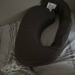 Breastfeeding Pillow