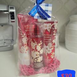 Bath & Body Works 
