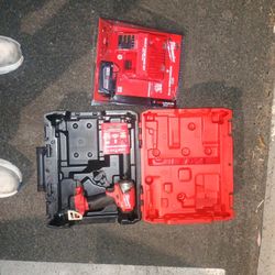 Milwaukee M18 Surge Impact Wrench 