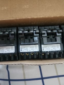 40/20 Quad Breaker Store Price$44 No Taxes Included My Price $25 Each