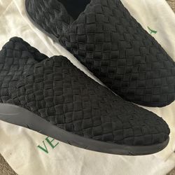 Bottega Veneta Flats Unisex 40