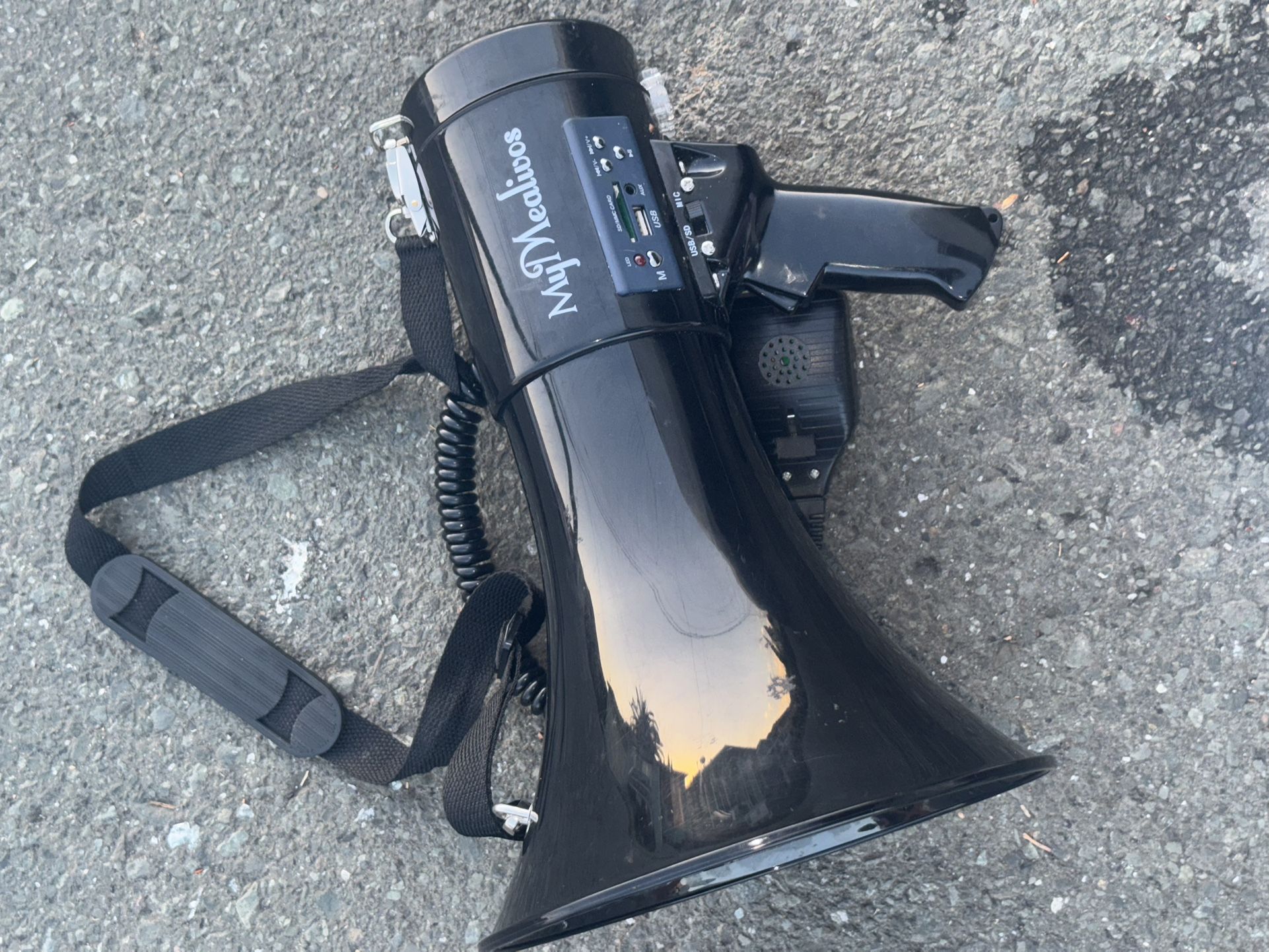 MyMealivos Bluetooth Megaphone with Siren Bullhorn 50 Watt Bullhorn Speaker with Detachable Microphone, Portable Lightweight Strap & 3.5mm Aux Input