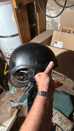 DOT motorcycle helmet xl