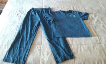 Boys L (10/12) 2pc Pajama Set