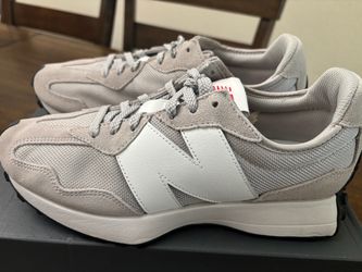 New Balance 327 Grey Sneakers size 9