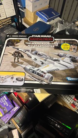 STAR WARS The Vintage Collection The Mandalorian’s N-1 Starfighter, The Mandalorian 3.75-Inch Vehicle & Action Figures, Ages 4 and Up