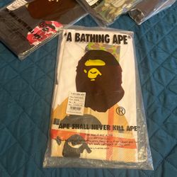 Bape x Burberry Medium white T-shirt