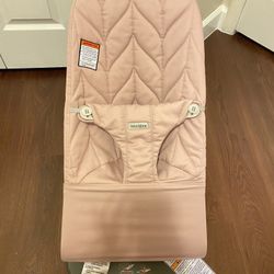 BabyBjörn Bouncer Bliss – 2 Covers Included