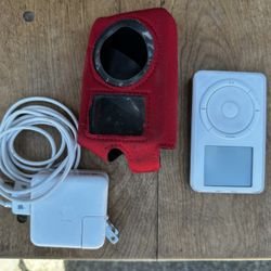 iPod Classic 2001 Tested And Working