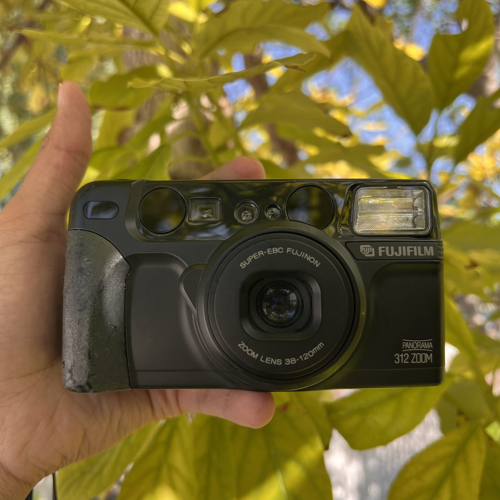 Fujifilm Discovery 312 Zoom 35mm Point and Shoot Film Camera