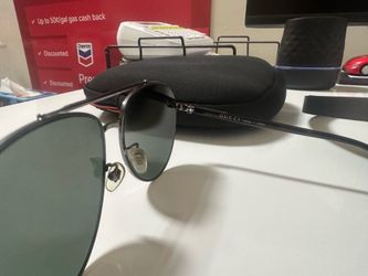 Authentic Gucci glasses (no case)