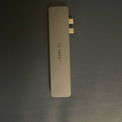 Totu 8 n1 Dual USB C Docking Station For MacBook Pro 